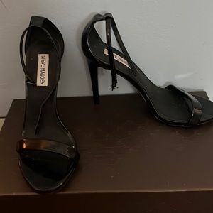 Steve Madden patent leather heeled sandals